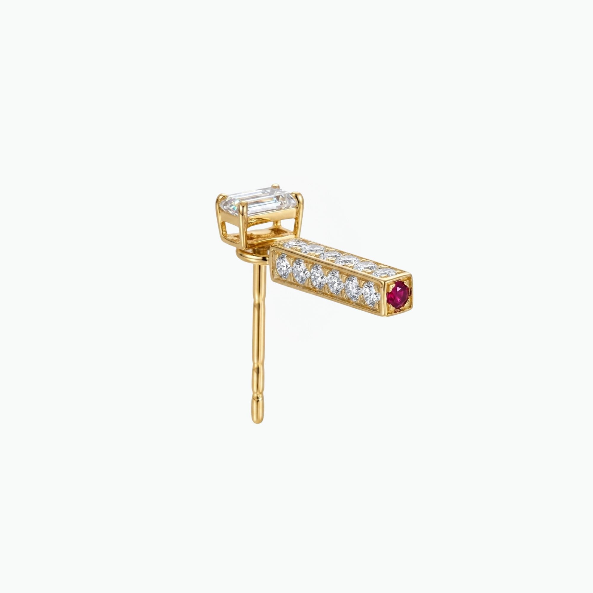 Vera Emerald Stud